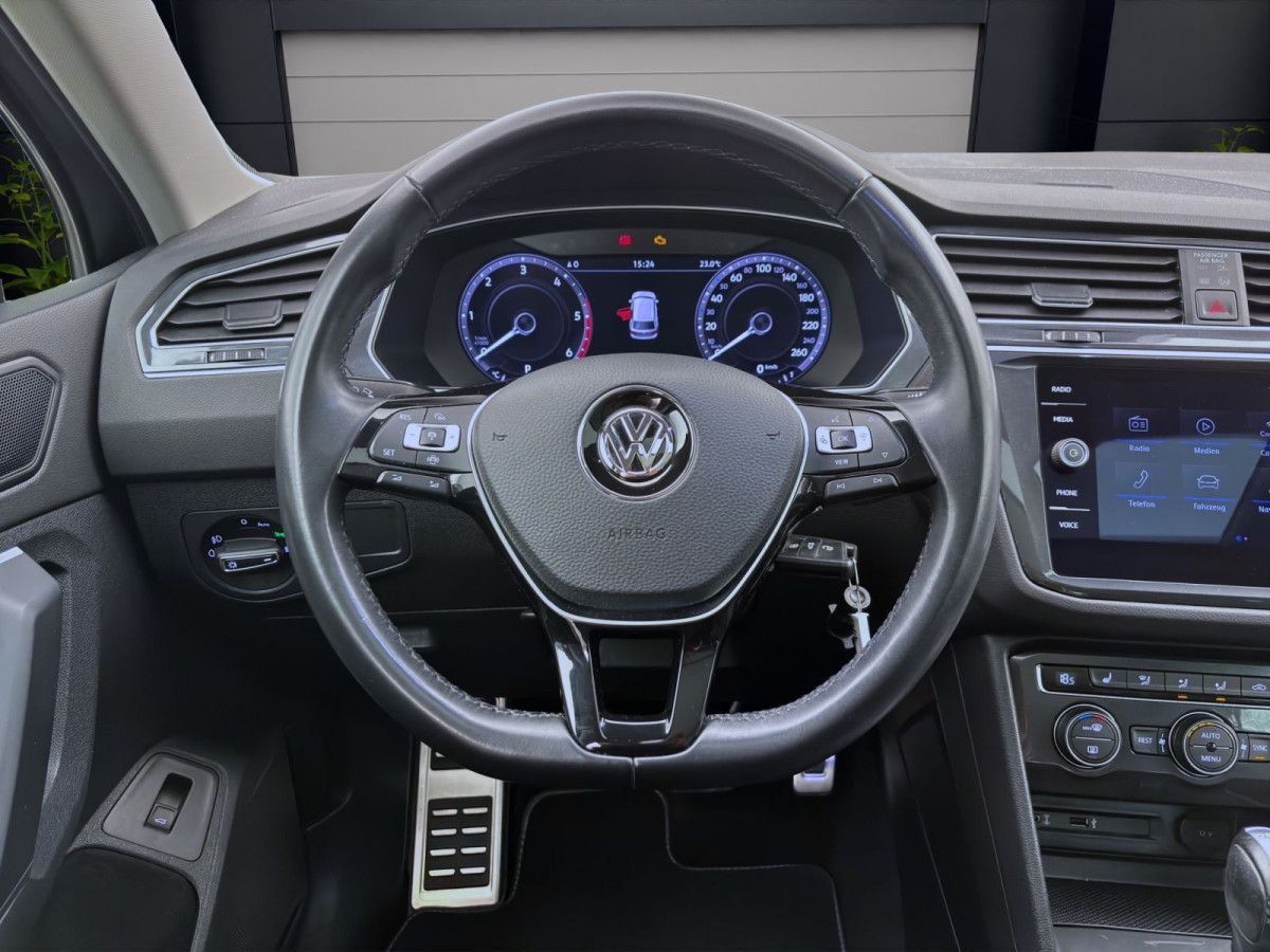 Thumb 11: Volkswagen Tiguan 2.0 TDI DSG 4M R-LINE AHK KAMERA NAVI PDC