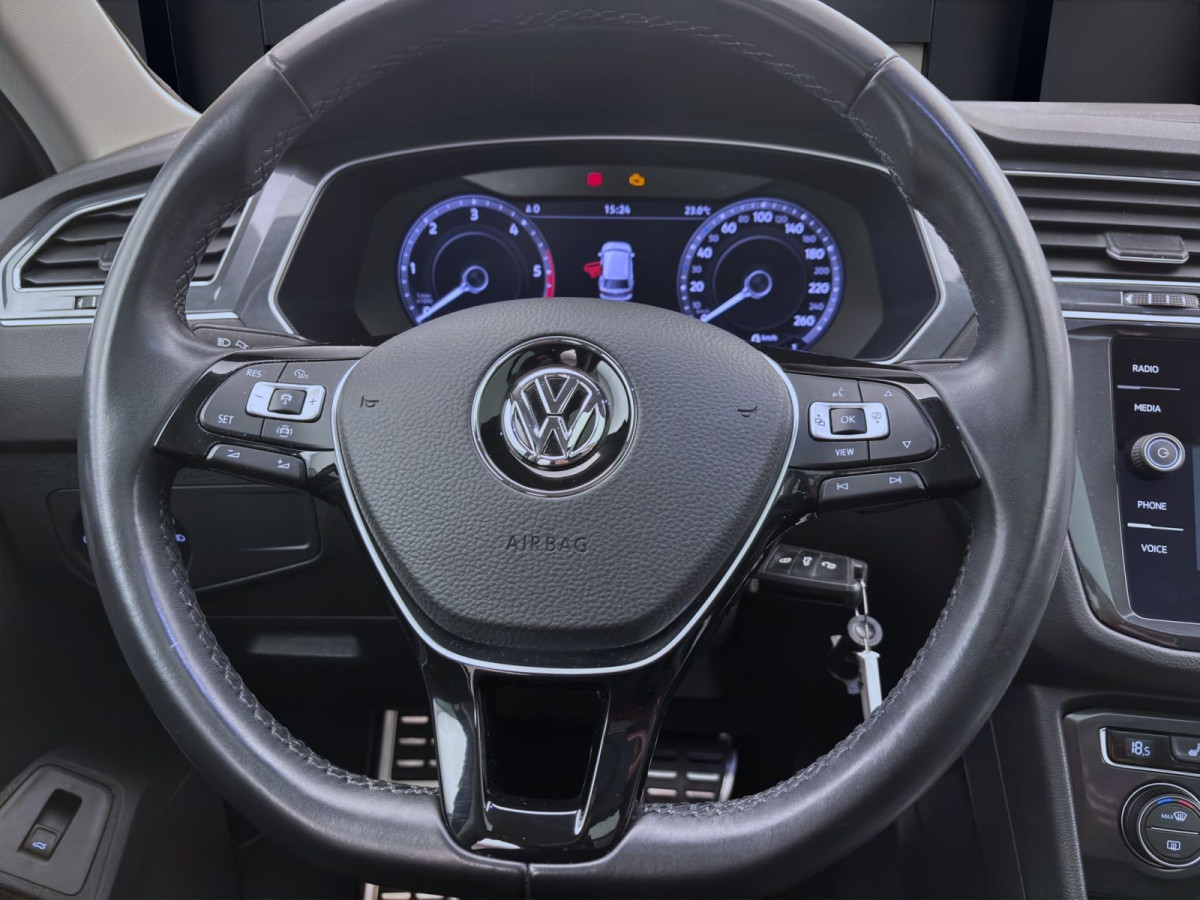 Thumb 12: Volkswagen Tiguan 2.0 TDI DSG 4M R-LINE AHK KAMERA NAVI PDC
