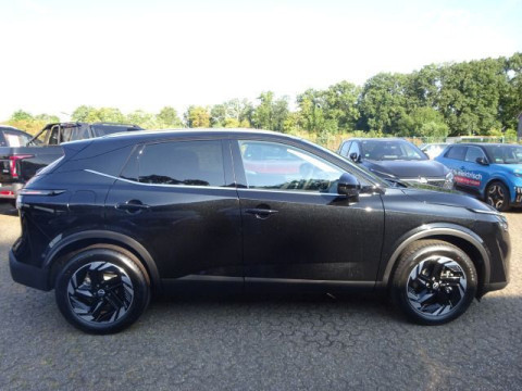 Ansicht 4 - Neuwagen Fahrzeug, Modell Qashqai der Marke Nissan von Verkäufer Autohaus Kohlmann GmbH & Co. KG