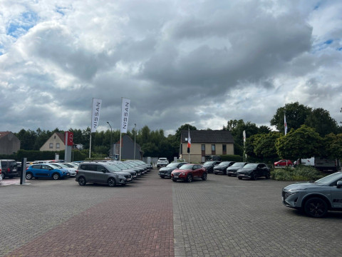 Automodell: Qashqai in der Farbe schwarz