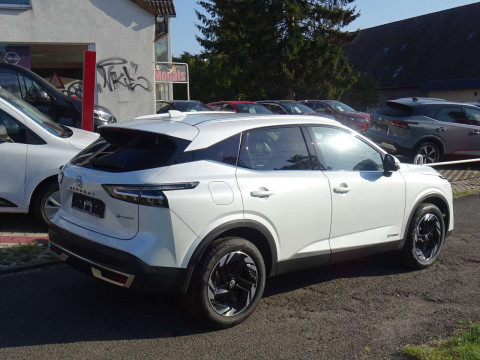 Ansicht 4 - Gebrauchtwagen Fahrzeug, Modell Qashqai der Marke Nissan von Verkäufer Autohaus Böttcher GmbH & Co.KG