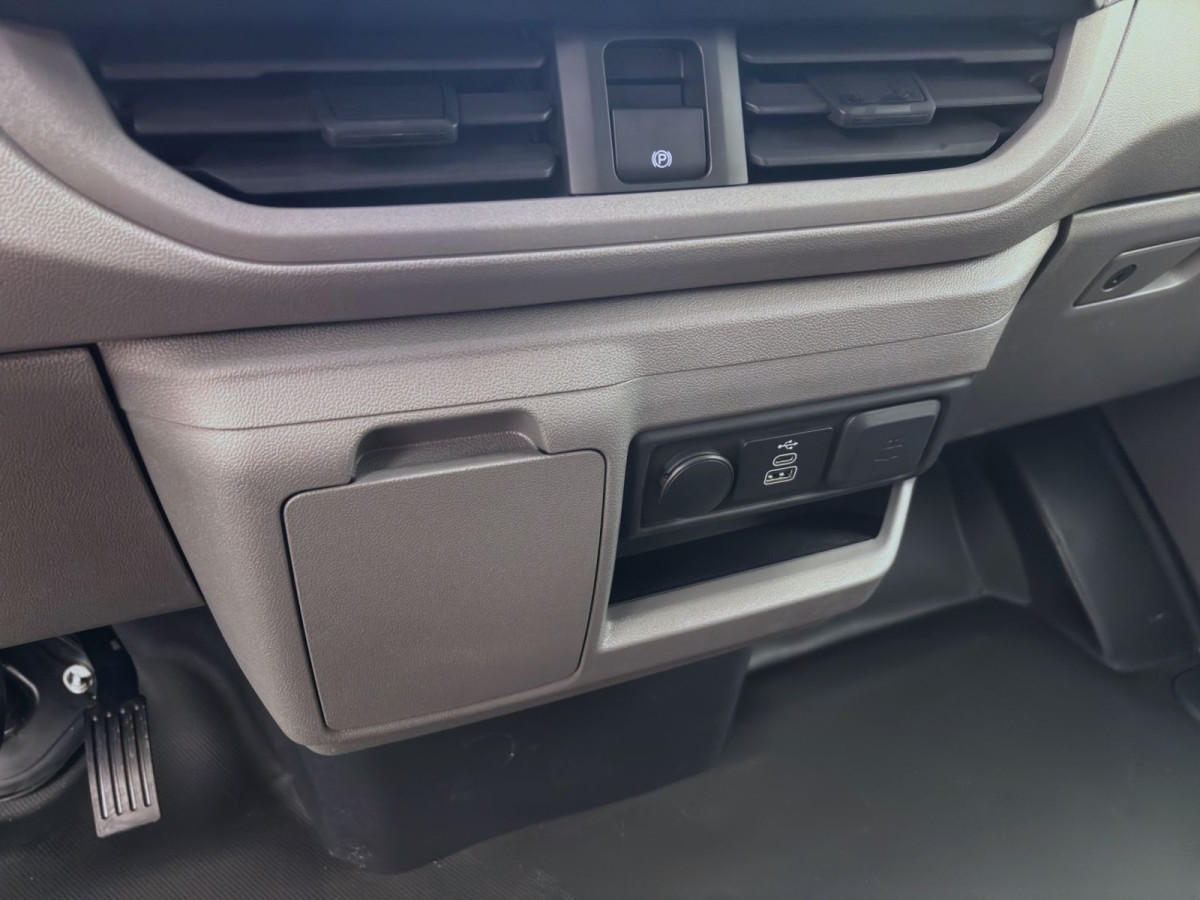 Thumb 14: Volkswagen T7 Transporter KastenwagenPlus 2,0 TDI Sofort Verfügbar