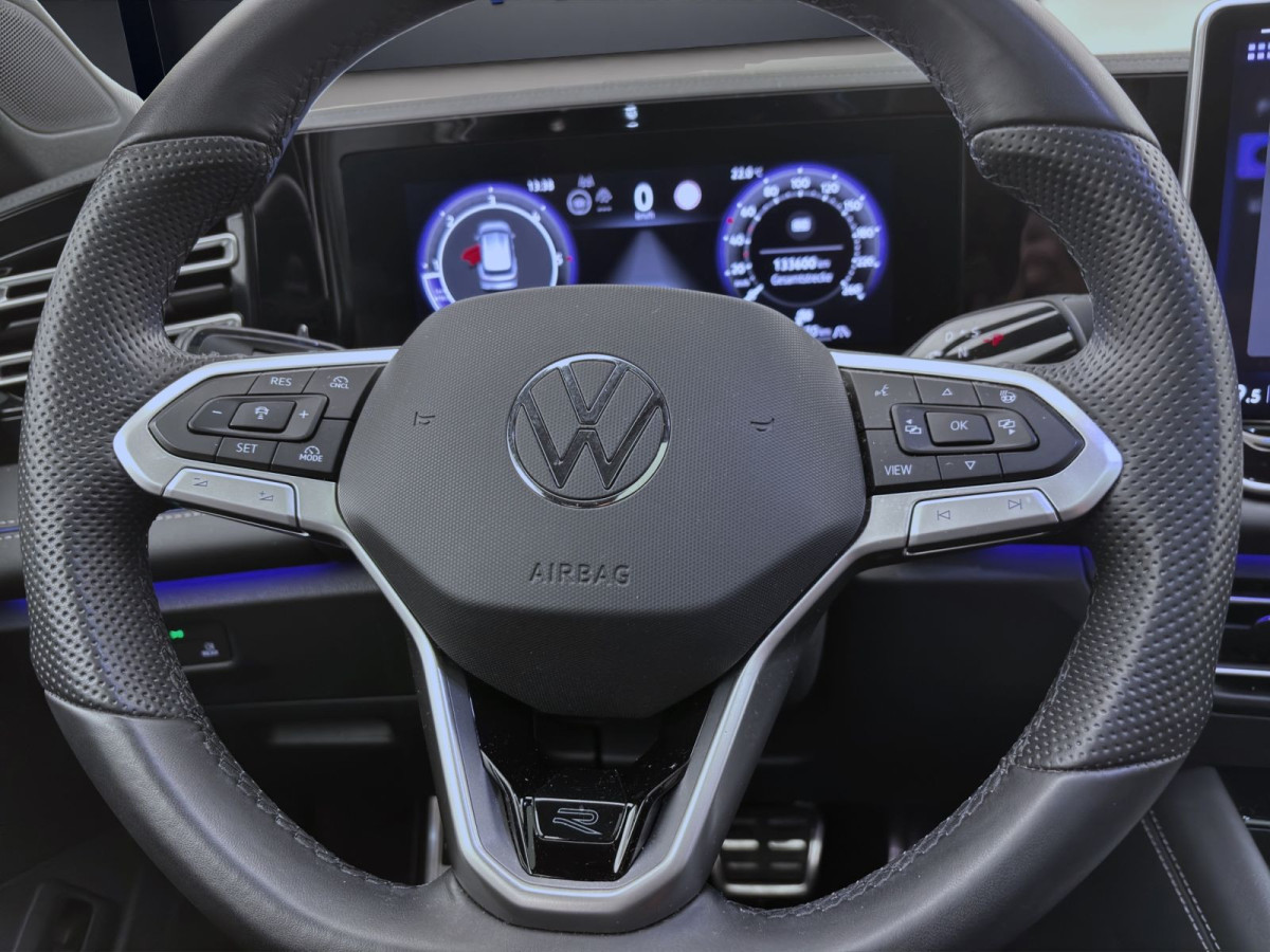 Thumb 12: Volkswagen Tiguan 2.0 TDI DSG R-LINE PANO KAMERA NAVI AHK