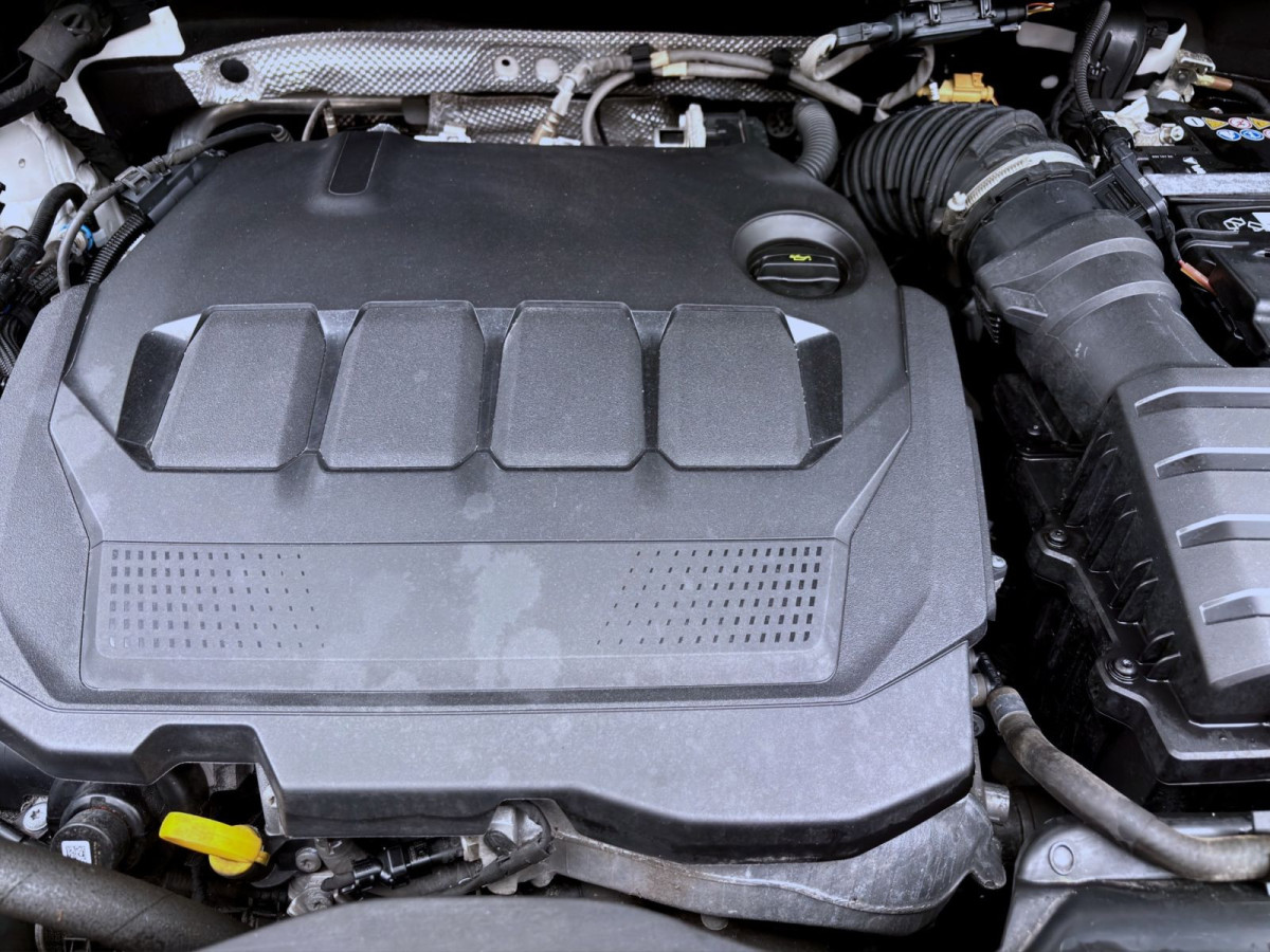 Thumb 18: Volkswagen Tiguan 2.0 TDI DSG R-LINE PANO KAMERA NAVI AHK