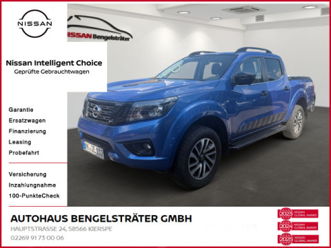 Automodell: Navara in der Farbe blau