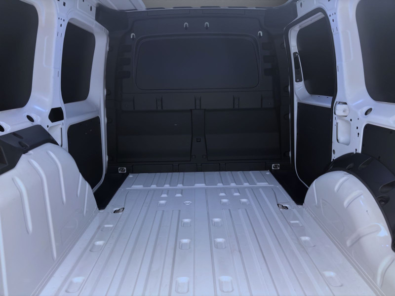 Bild 3: Volkswagen Caddy Cargo 2.0 TDI SITZHZG PDC DAB+ GANZJR