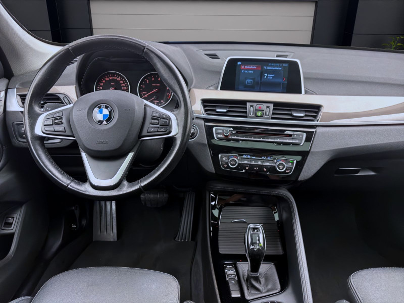 Bild 13: BMW X1 sDrive 18i XLINE PANO SITZHZG NAVI PDC