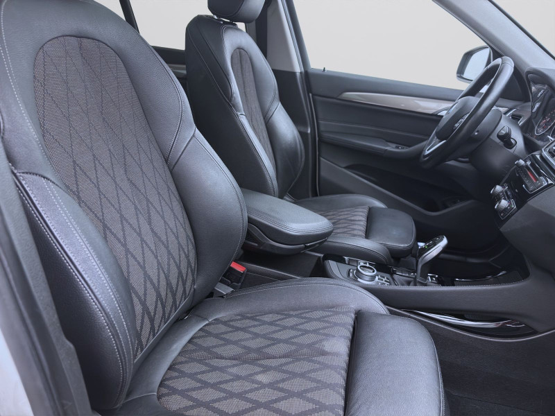 Bild 16: BMW X1 sDrive 18i XLINE PANO SITZHZG NAVI PDC