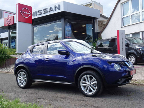Automodell: Juke in der Farbe blau