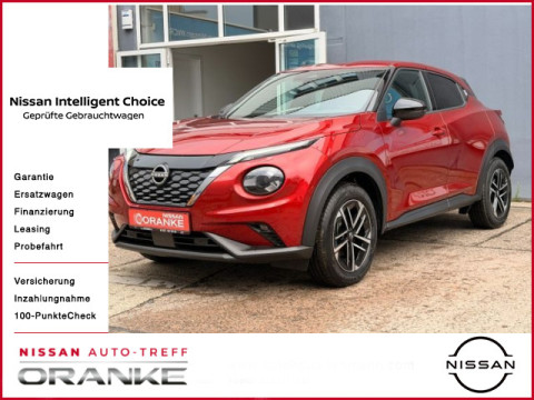 Automodell: Juke in der Farbe rot