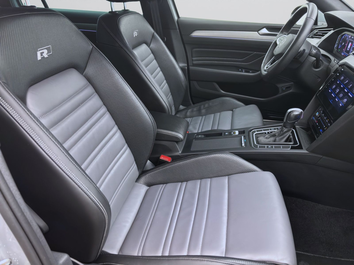 Thumb 16: Volkswagen Passat Variant 2.0 TDI DSG 4M R-LINE AHK KAMERA NAVI PDC