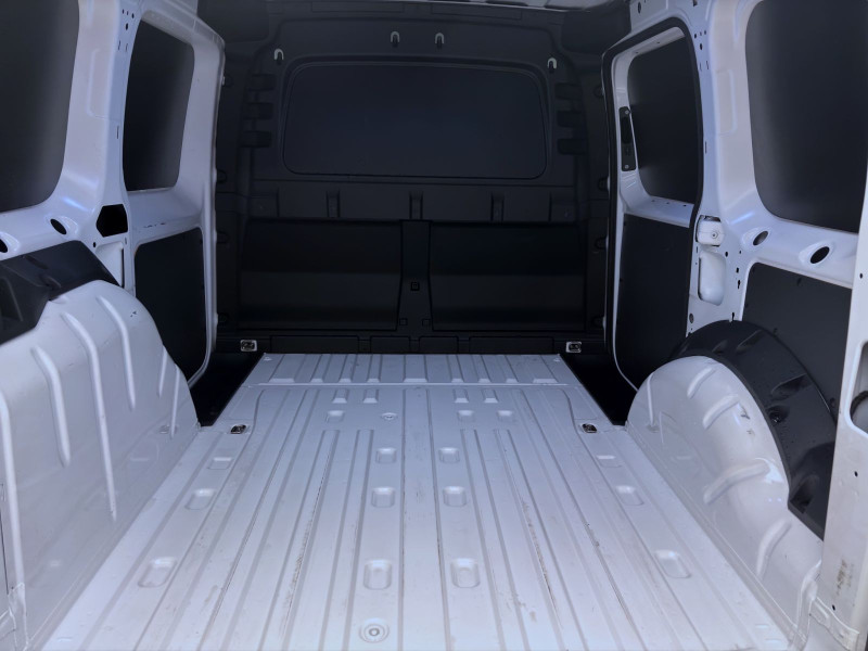 Bild 3: Volkswagen Caddy Cargo 2.0 TDI SITZHZG PDC DAB+ GANZJR