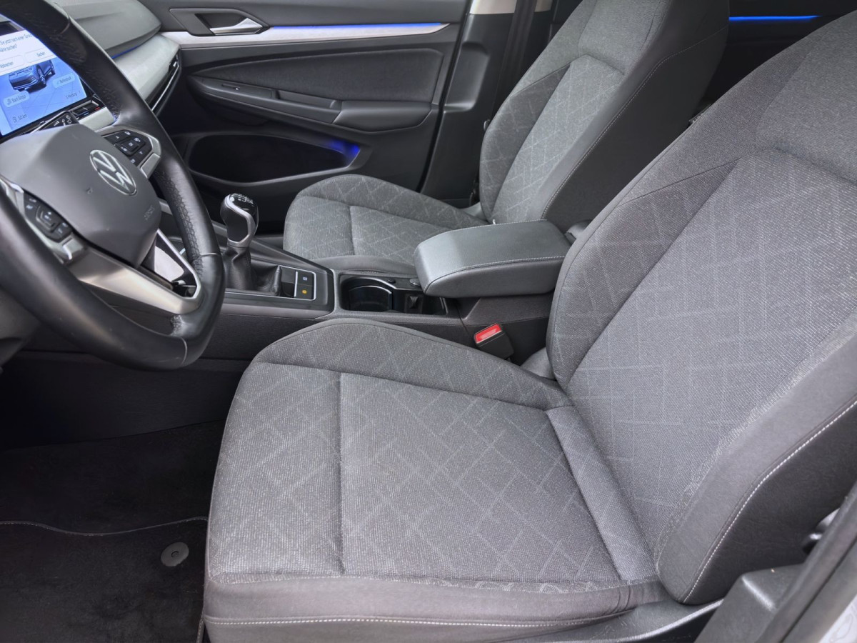 Thumb 9: Volkswagen Golf Variant 1.0 TSI LIFE AHK KAMERA NAVI PDC