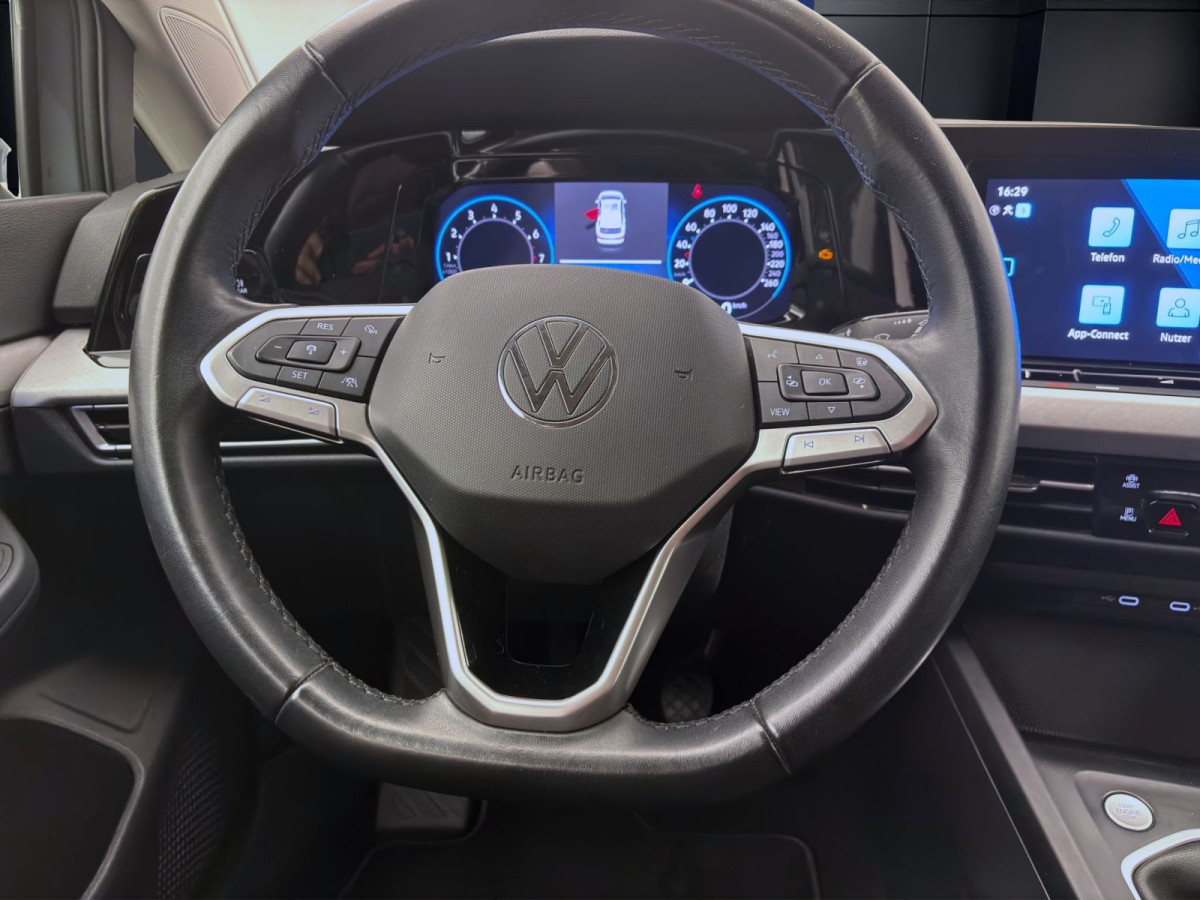 Thumb 12: Volkswagen Golf Variant 1.0 TSI LIFE AHK KAMERA NAVI PDC