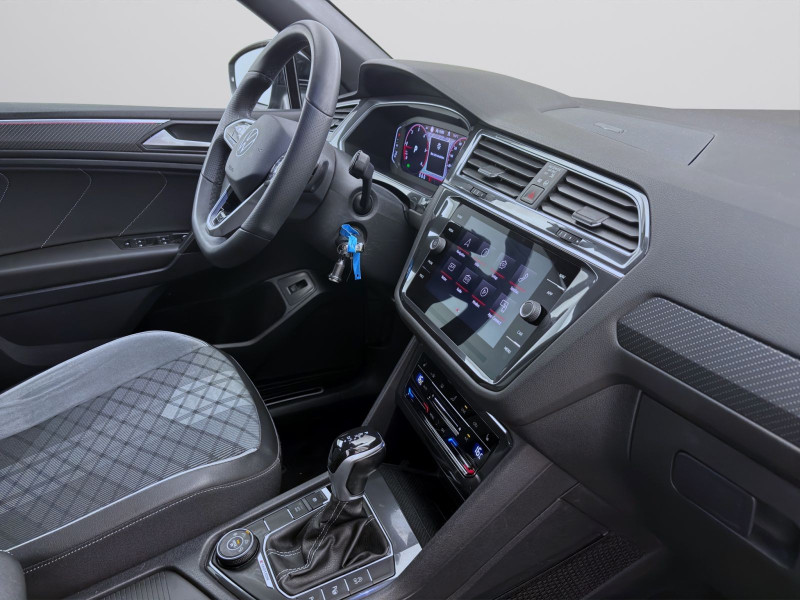 Bild 17: Volkswagen Tiguan Allspace 2.0 TDI DSG 4M R-LINE AHK KAMERA HuD NAVI