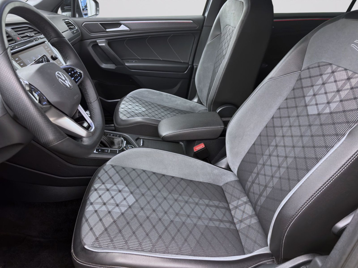 Thumb 9: Volkswagen Tiguan Allspace 2.0 TDI DSG 4M R-LINE AHK KAMERA HuD NAVI