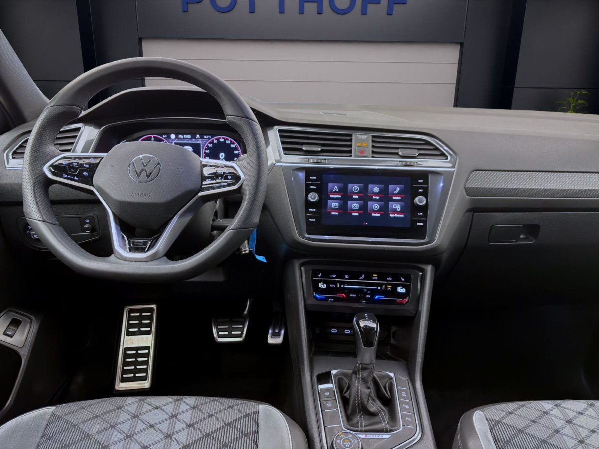 Thumb 13: Volkswagen Tiguan Allspace 2.0 TDI DSG 4M R-LINE AHK KAMERA HuD NAVI