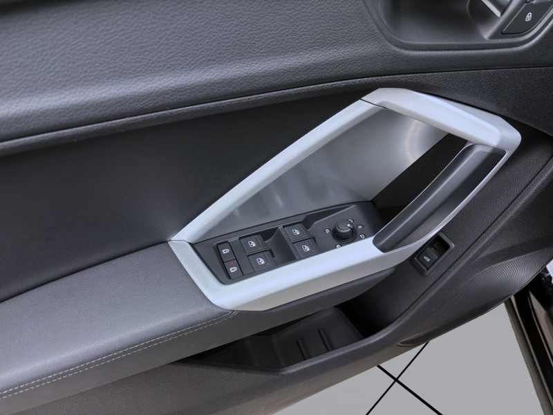 Bild 10: Audi Q3 35 TDI Q ADVANCED NAVI+ KAMERA SITZHZG PDC