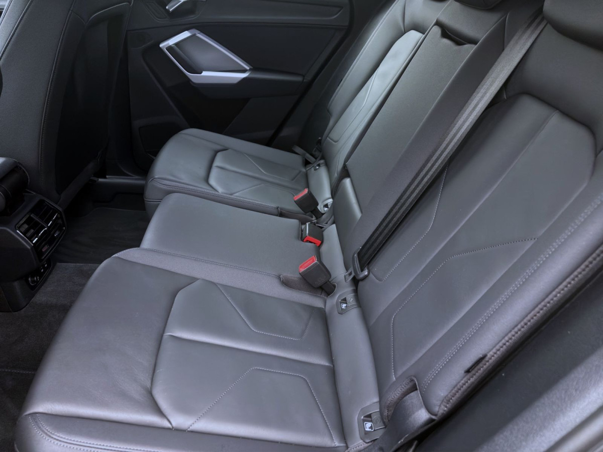Thumb 15: Audi Q3 35 TDI Q ADVANCED NAVI+ KAMERA SITZHZG PDC