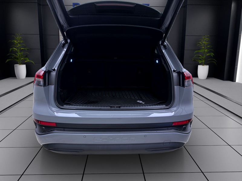 Bild 4: Audi Q4 e-tron 40 PANO AHK NAVI+ KAMERA MATRIX