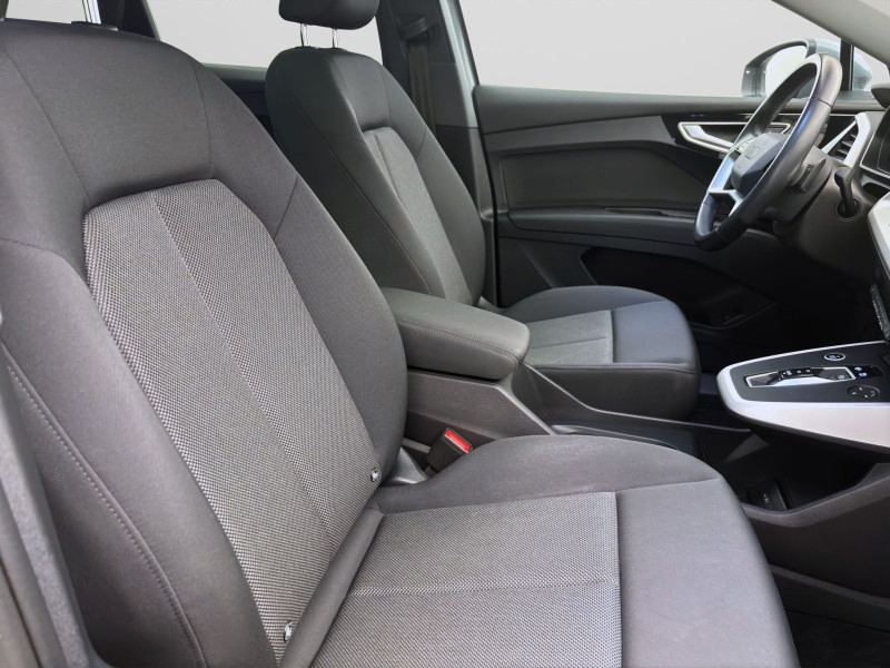 Bild 16: Audi Q4 e-tron 40 PANO AHK NAVI+ KAMERA MATRIX