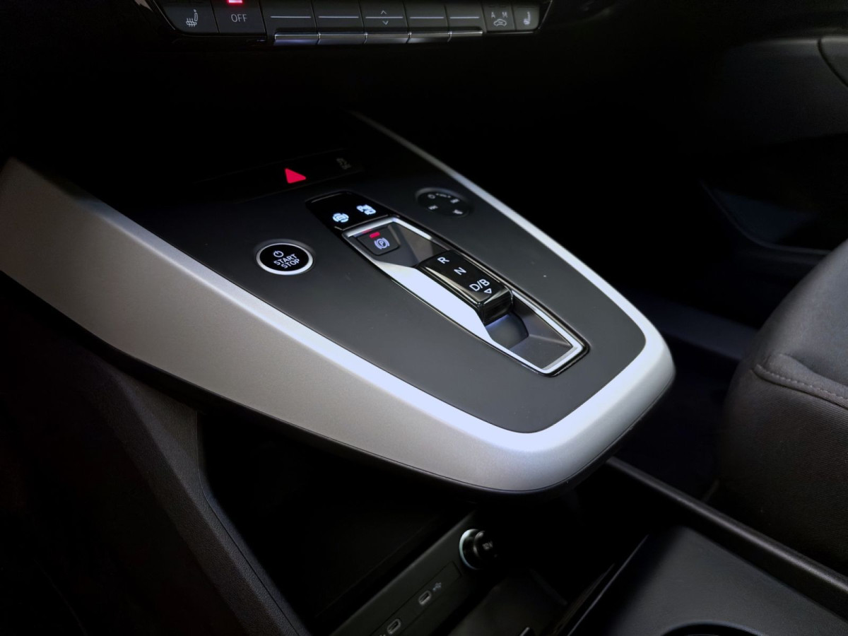 Thumb 14: Audi Q4 e-tron 40 PANO AHK NAVI+ KAMERA MATRIX