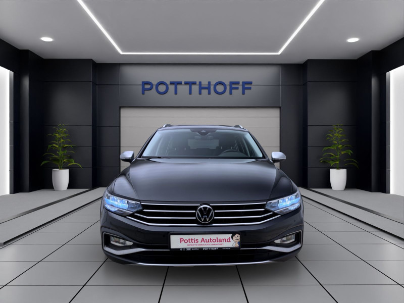 Bild 7: Volkswagen Passat Variant 2.0 TDI DSG 4M ALLTRACK STDHZG PANO AHK NAVI