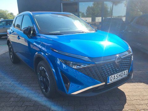 Automodell: Qashqai in der Farbe blau