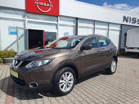 Automodell: Qashqai in der Farbe braun