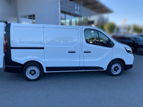 Ansicht 16 - Gebrauchtwagen Fahrzeug, Modell Primastar der Marke Nissan von Verkäufer Mattern GmbH