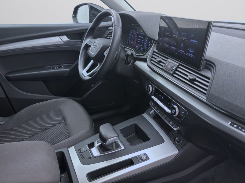 Bild 17: Audi Q5 40 TFSI Q AHK NAVI+ SITZHZG PDC LED