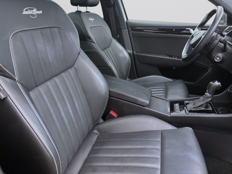 Bild 16: Škoda Superb Combi 2.0 TDI DSG L&K NAVI KAMERA SITZHZG PDC