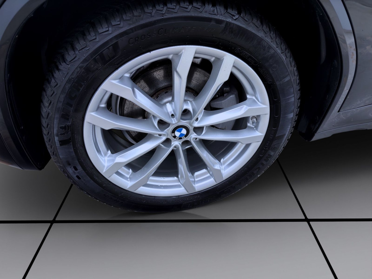 Thumb 8: BMW X3 XDrive 20d M SPORT STDHZG PANO AHK KAMERA