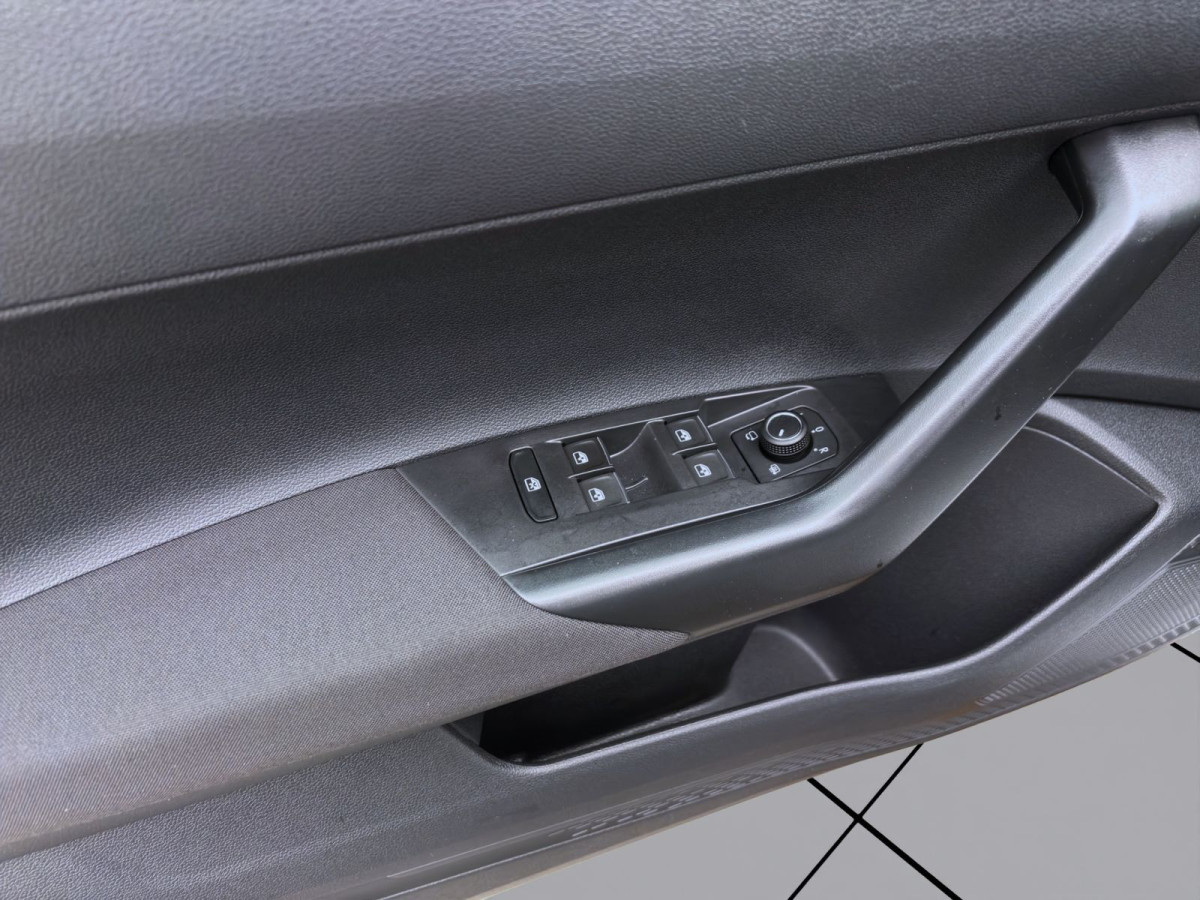 Thumb 10: Volkswagen Taigo 1.0 TSI R-LINE AHK IQ.LIGHT KAMERA LM17