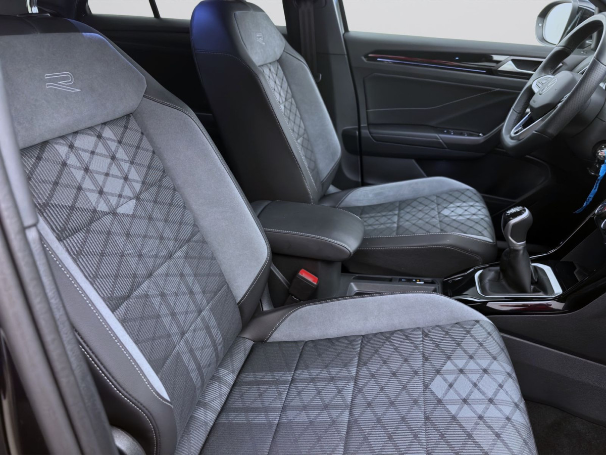 Thumb 16: Volkswagen T-Roc 1.0 TSI R-LINE KAMERA PDC SITZHZG LM19