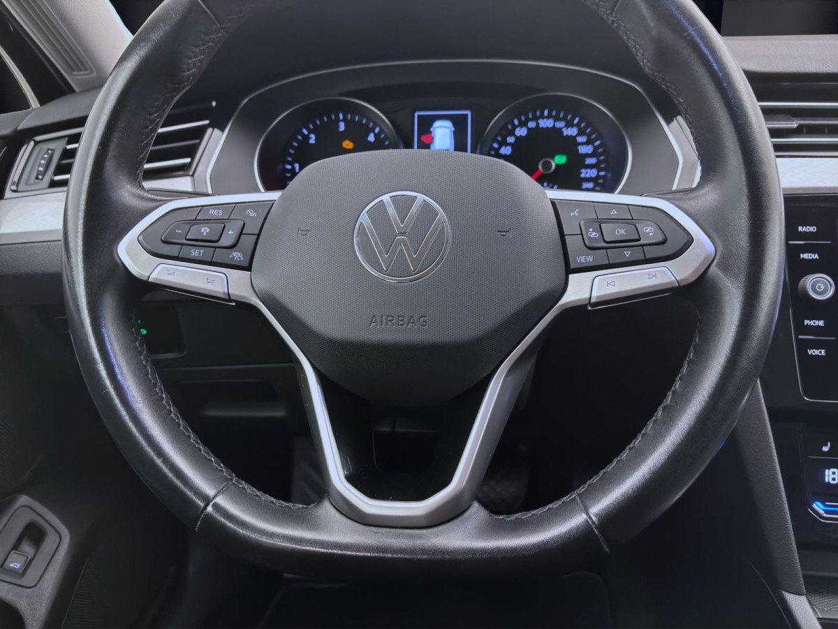 Thumb 12: Volkswagen Passat Variant 2.0 TDI DSG BUSINESS AHK KAMERA NAVI PDC