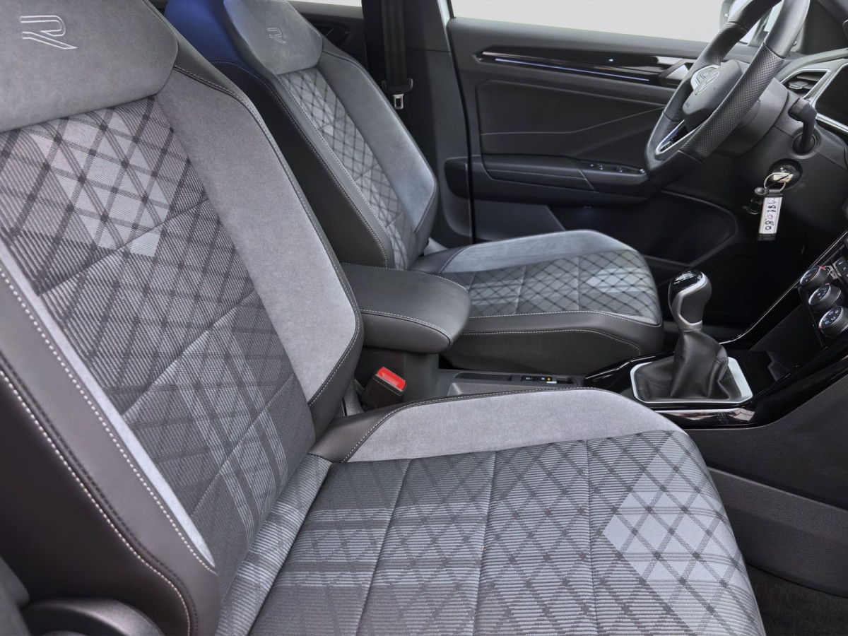 Thumb 16: Volkswagen T-Roc 1.0 TSI R-LINE KAMERA SITZHZG PDC KLIMA
