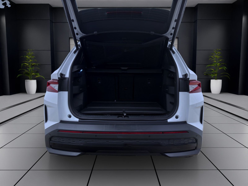 Bild 4: Škoda Elroq 85 LODGE AHK KAMERA SITZHZG MATRIX