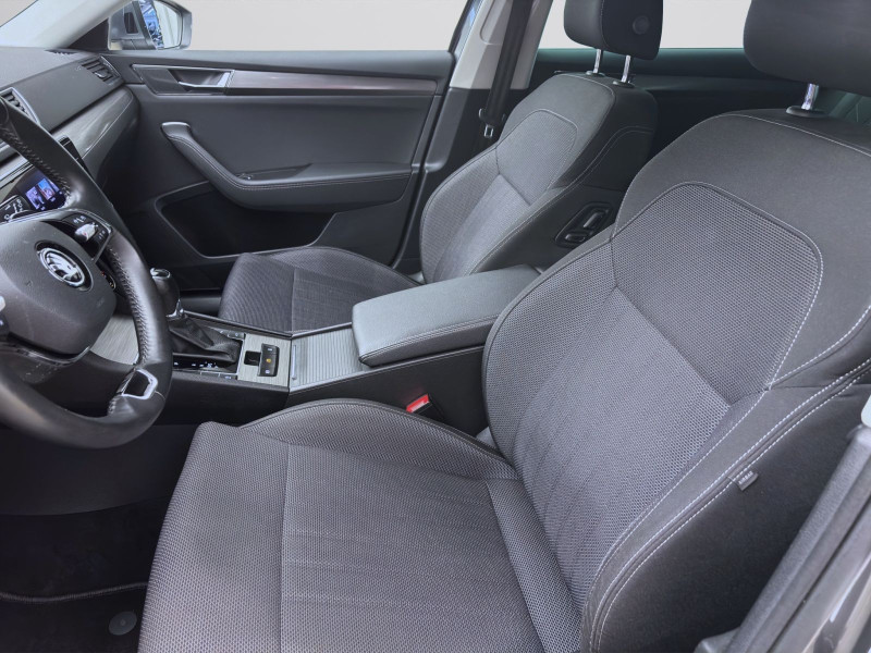 Bild 9: Škoda Superb Combi 2.0 TDI DSG STYLE AHK KAMERA NAVI MATRIX