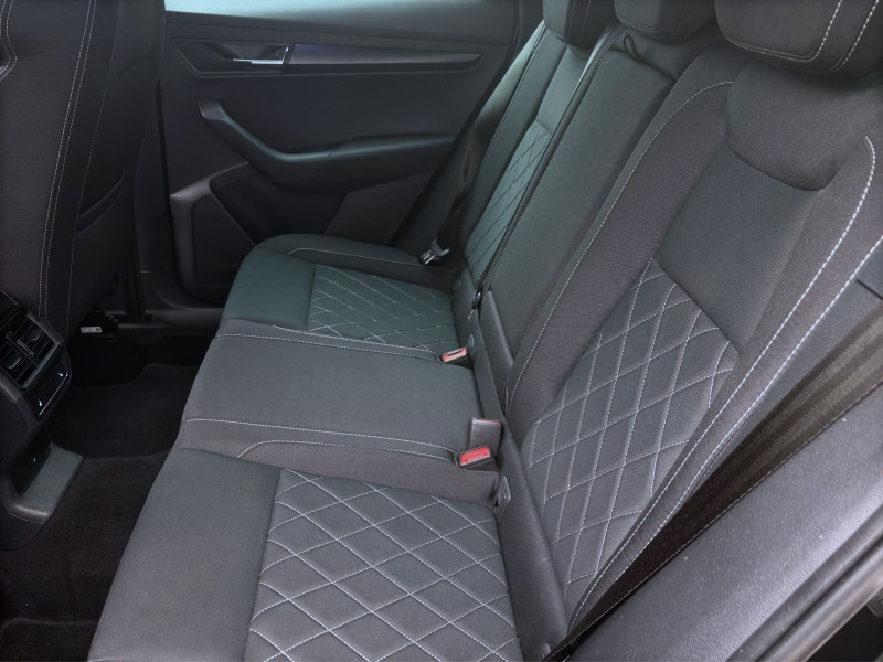 Bild 14: Škoda Karoq 1.5 TSI DSG SPORTLINE STDHZG AHK KAMERA PDC