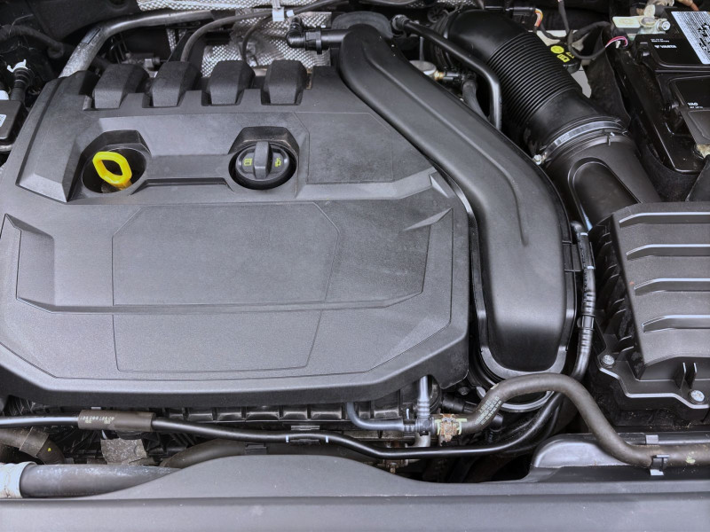 Bild 17: Škoda Karoq 1.5 TSI DSG SPORTLINE STDHZG AHK KAMERA PDC