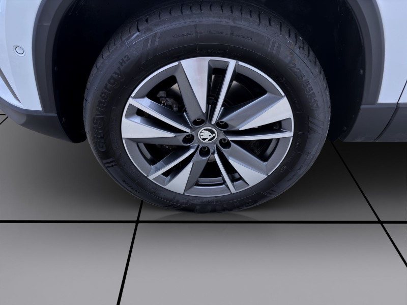 Bild 7: Škoda Karoq 2.0 TDI DSG 4x4 TOUR PANO AHK NAVI 360°