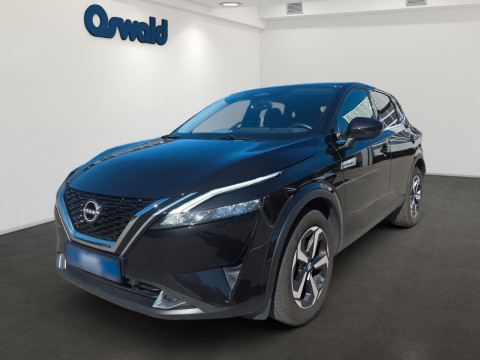 Automodell: Qashqai in der Farbe schwarz
