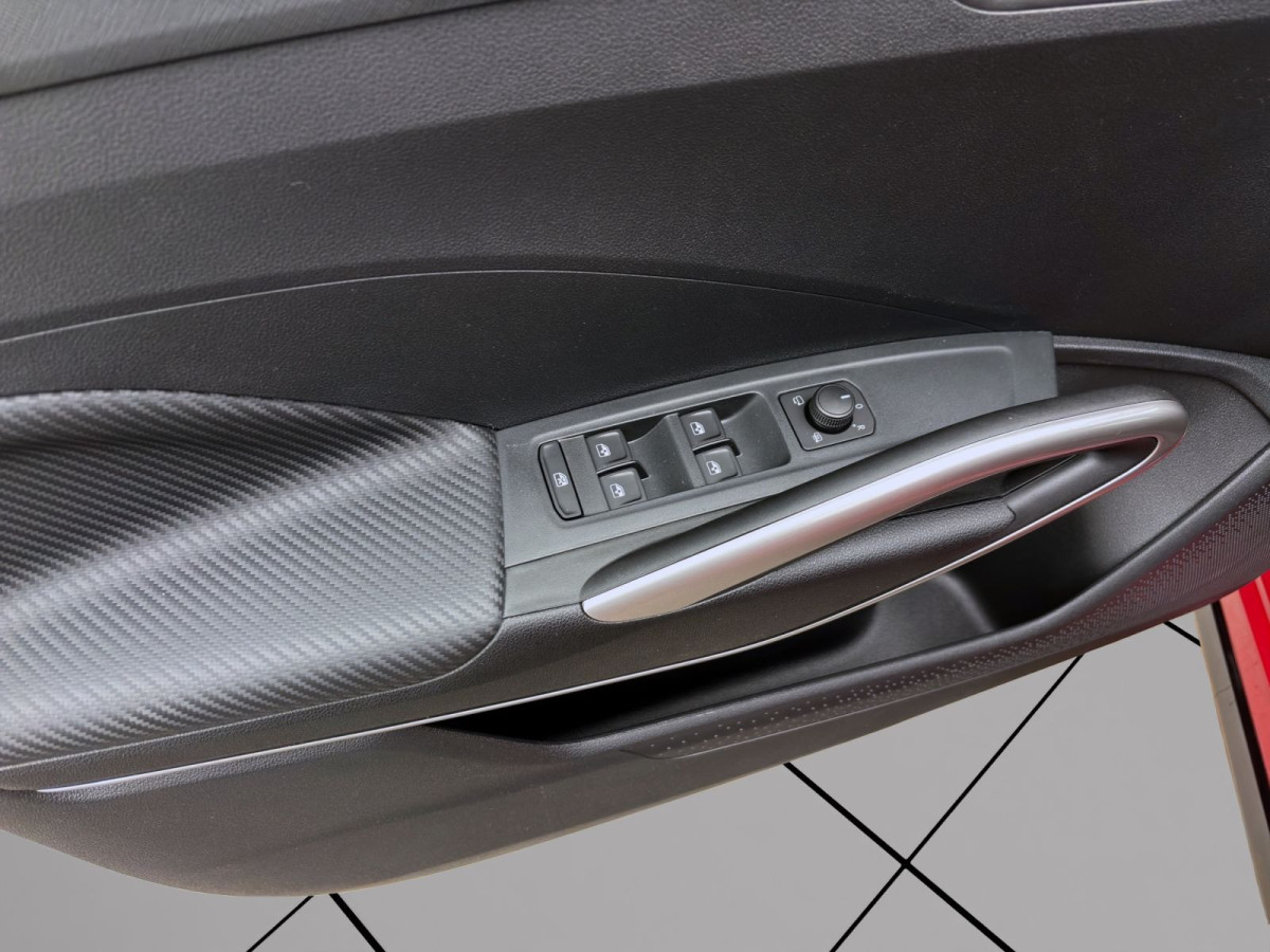 Thumb 10: Škoda FABIA 130 DSG NAV pACC 18" ASSISTENZ+ WINTER+