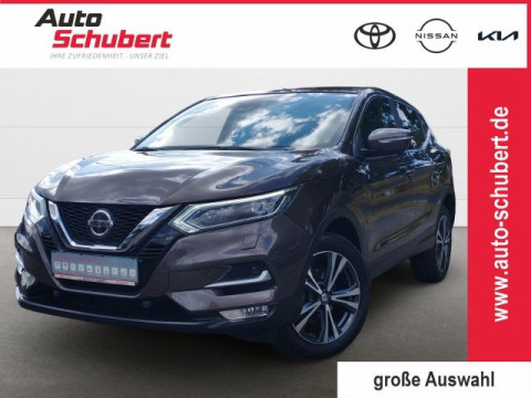 Automodell: Qashqai in der Farbe braun