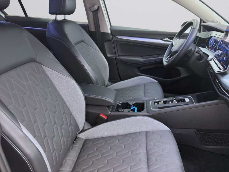 Bild 16: Volkswagen Golf 1.5 eTSI DSG ENERGY KAMERA LED SITZHZG KLIMA