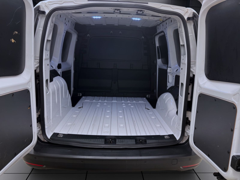 Bild 3: Volkswagen Caddy Cargo 2.0 TDI SITZHZG PDC GRA DAB+