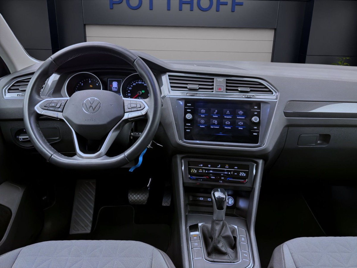Thumb 13: Volkswagen Tiguan 2.0 TDI DSG LIFE AHK NAVI KAMERA PDC