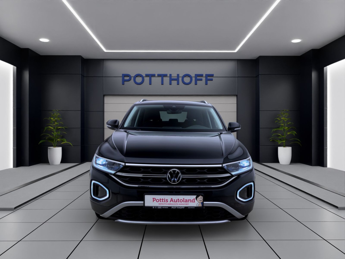 Thumb 7: Volkswagen T-Roc 1.5 TSI DSG STYLE AHK NAVI PDC LED+