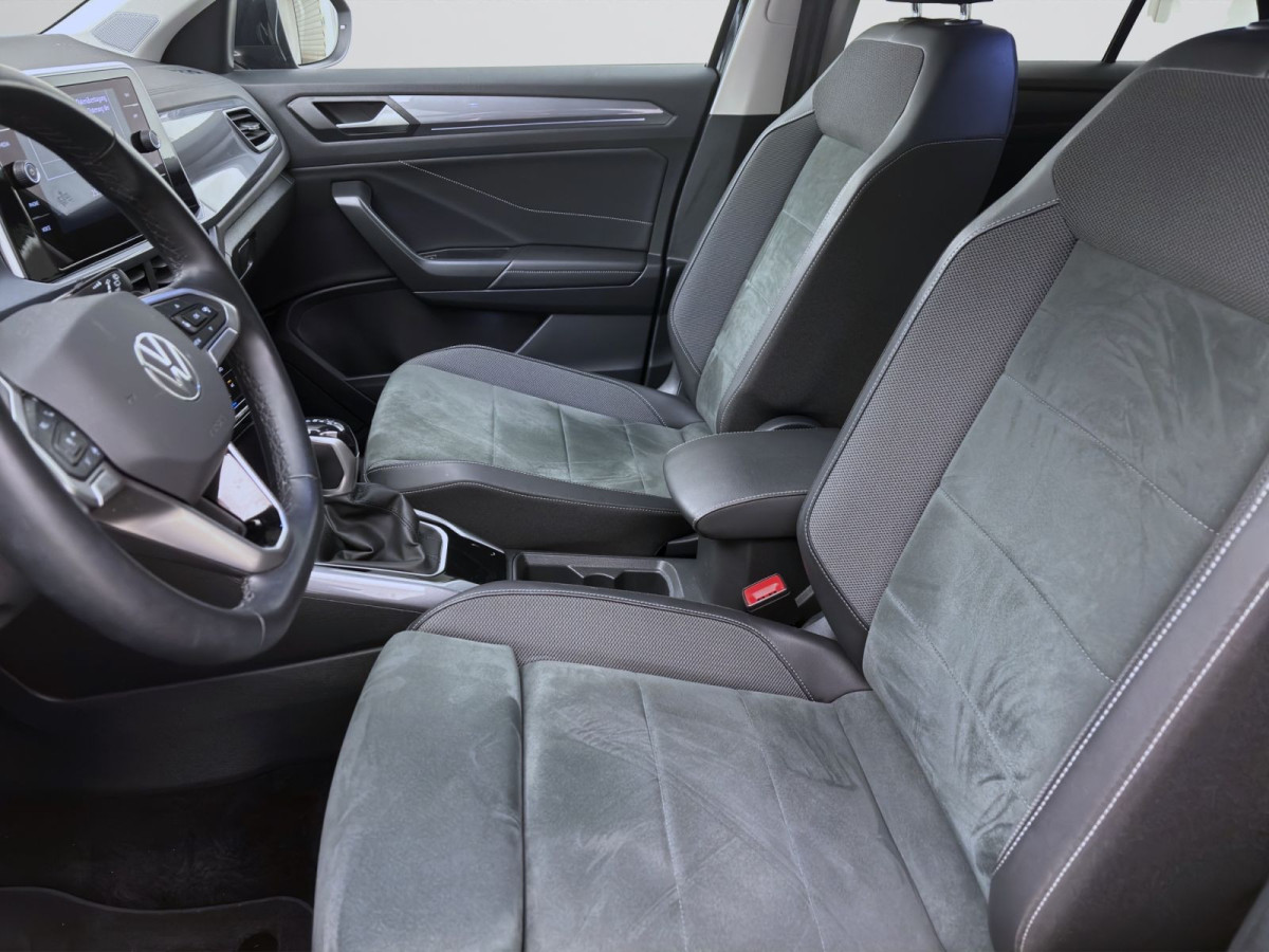 Thumb 9: Volkswagen T-Roc 1.5 TSI DSG STYLE AHK NAVI PDC LED+